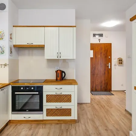 Solna 11, Sun & Snow Apartman