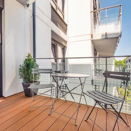 Solna 11, Sun & Snow * Kolberg