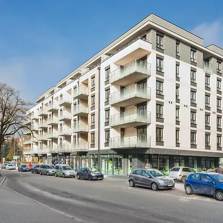 Solna 11, Sun & Snow Appartement *