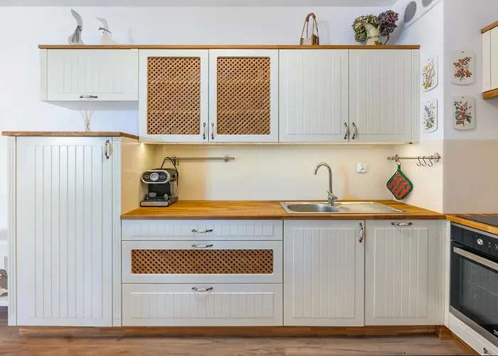 Solna 11, Sun & Snow *